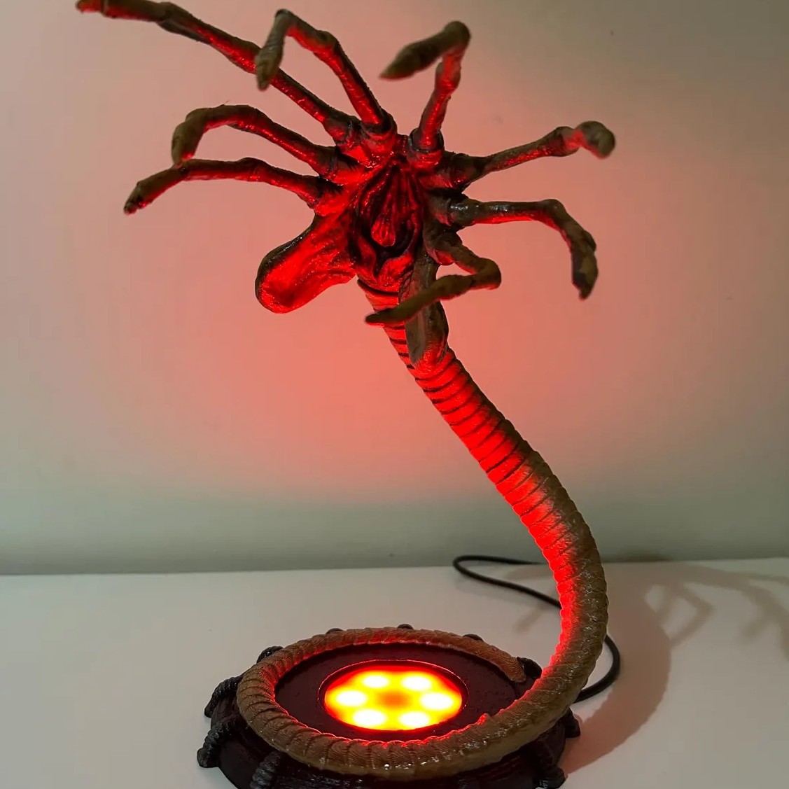 Alien Facehugger Lamp Nightlig - Lighting Decoration For Home ulasan dan harga